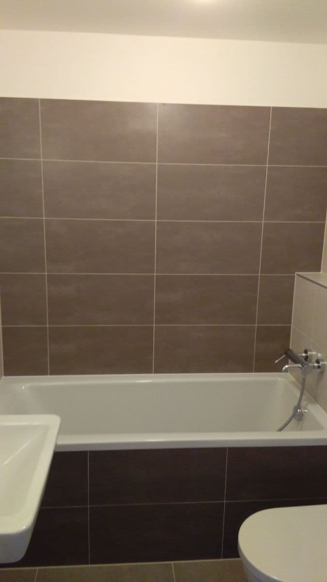 Prenájom bytu 2-izbový 60 m², Nekvasilova, Praha, Praha Prenájom bytu 2-izbový 60 m², Nekvasilova, Praha, Praha