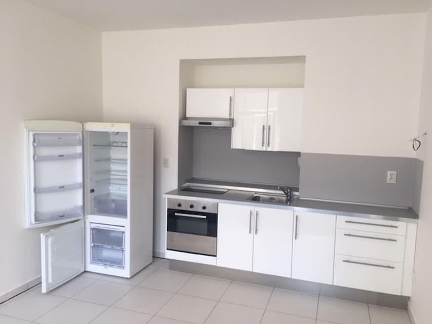 Prenájom bytu 2-izbový 41 m², Bořivojova, Praha, Praha Prenájom bytu 2-izbový 41 m², Bořivojova, Praha, Praha