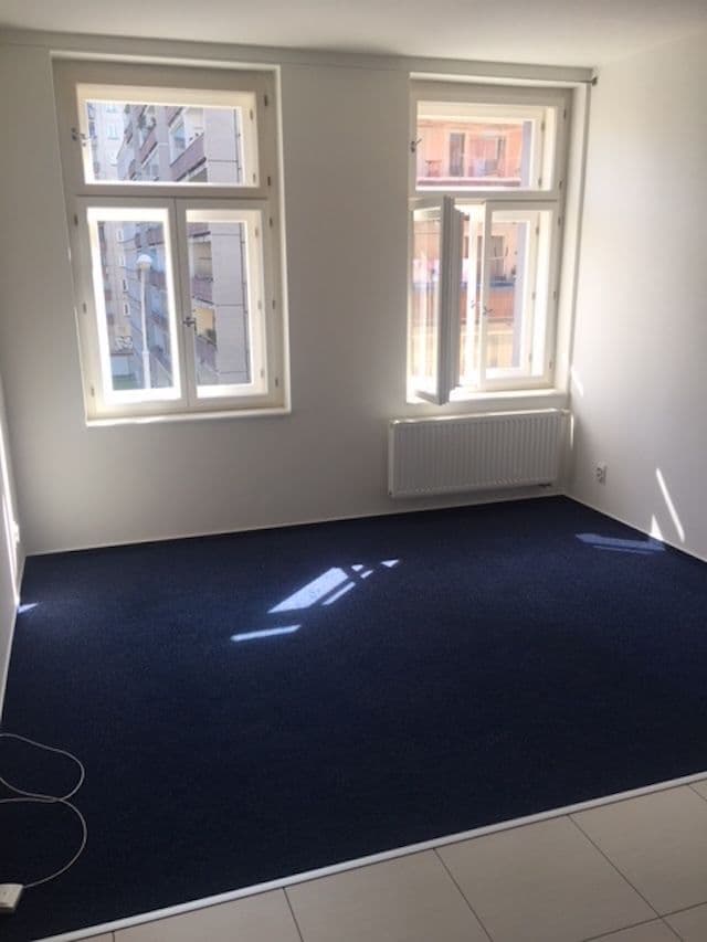 Prenájom bytu 2-izbový 41 m², Bořivojova, Praha, Praha Prenájom bytu 2-izbový 41 m², Bořivojova, Praha, Praha