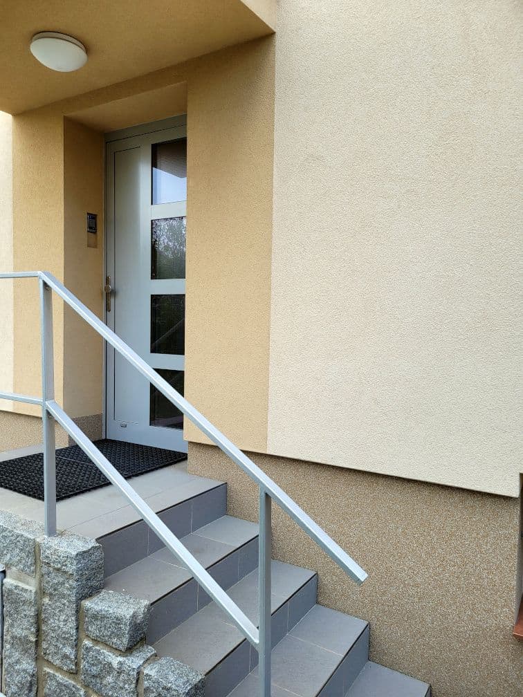 Prenájom bytu 1-izbový 25 m², Na Radosti, Praha, Praha Prenájom bytu 1-izbový 25 m², Na Radosti, Praha, Praha