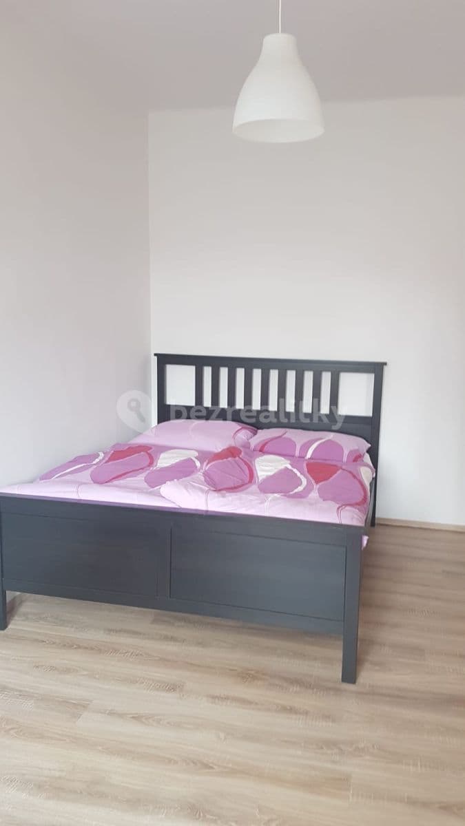 Prenájom bytu 2-izbový 43 m², Holečkova, Praha, Praha Prenájom bytu 2-izbový 43 m², Holečkova, Praha, Praha