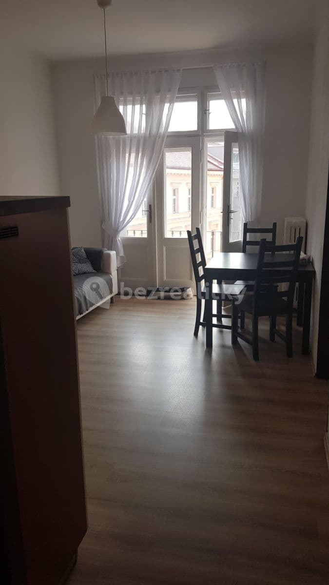 Prenájom bytu 2-izbový 43 m², Holečkova, Praha, Praha Prenájom bytu 2-izbový 43 m², Holečkova, Praha, Praha