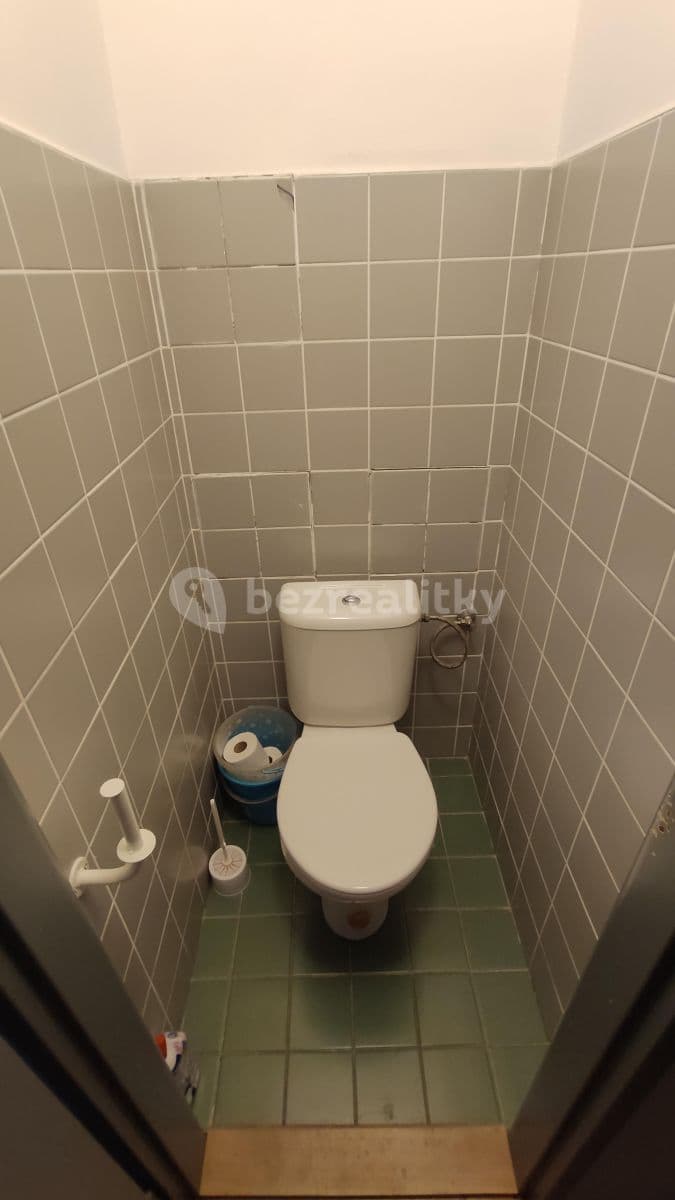 Prenájom bytu 2-izbový 56 m², Kafkova, Praha, Praha Prenájom bytu 2-izbový 56 m², Kafkova, Praha, Praha