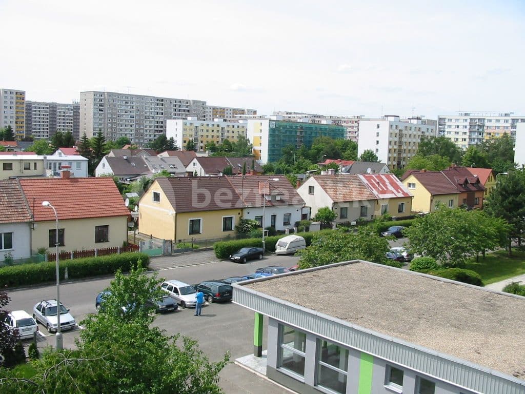 Prenájom bytu 1-izbový 36 m², Brožíkova, Hradec Králové, Královéhradecký kraj Prenájom bytu 1-izbový 36 m², Brožíkova, Hradec Králové, Královéhradecký kraj