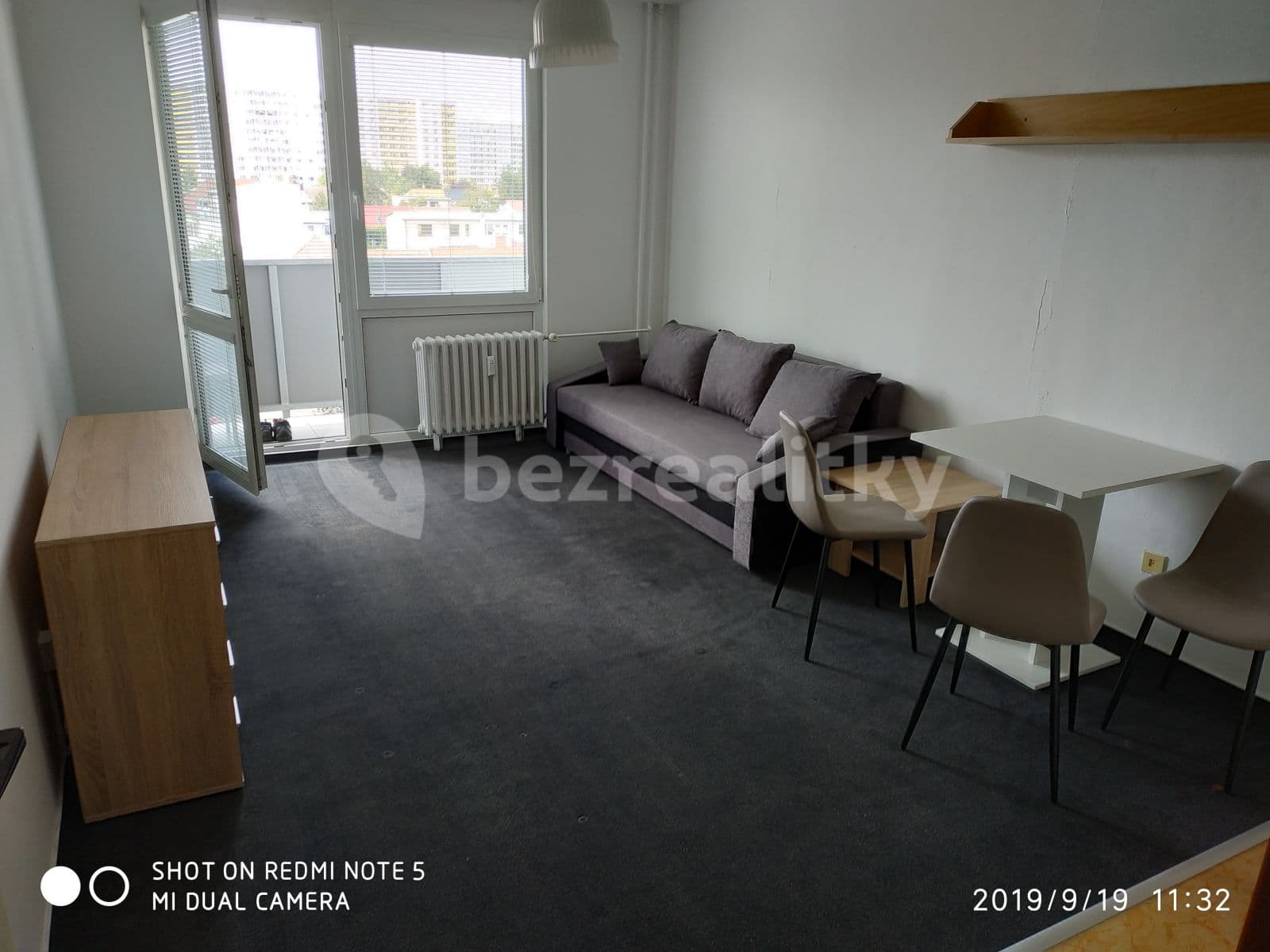 Prenájom bytu 1-izbový 36 m², Brožíkova, Hradec Králové, Královéhradecký kraj Prenájom bytu 1-izbový 36 m², Brožíkova, Hradec Králové, Královéhradecký kraj