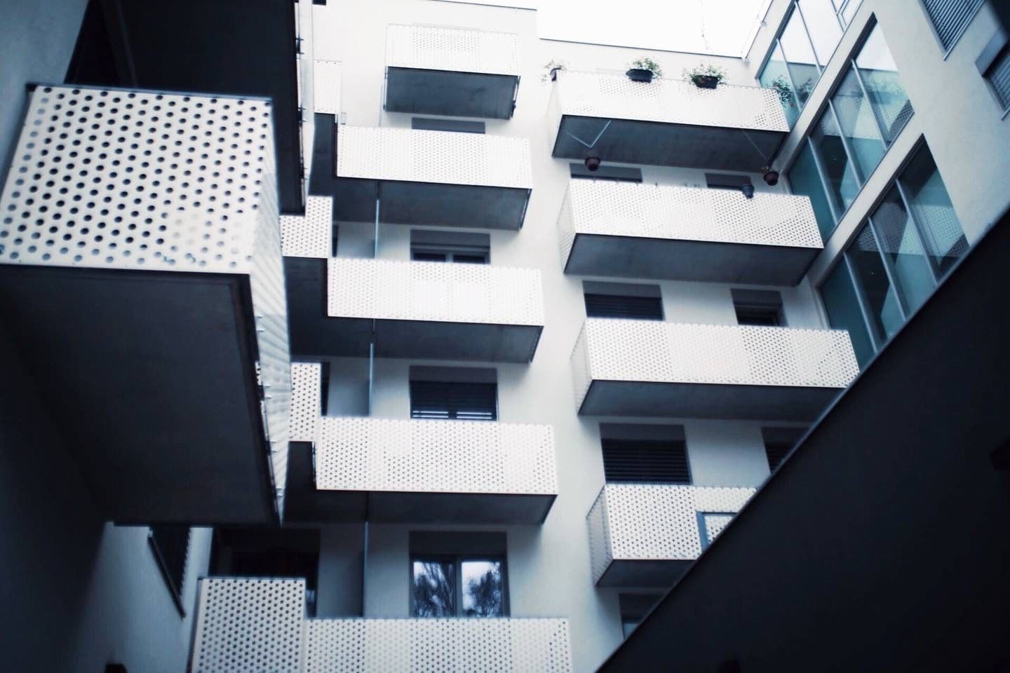 Prenájom bytu 1-izbový 34 m², Koněvova, Praha, Praha Prenájom bytu 1-izbový 34 m², Koněvova, Praha, Praha