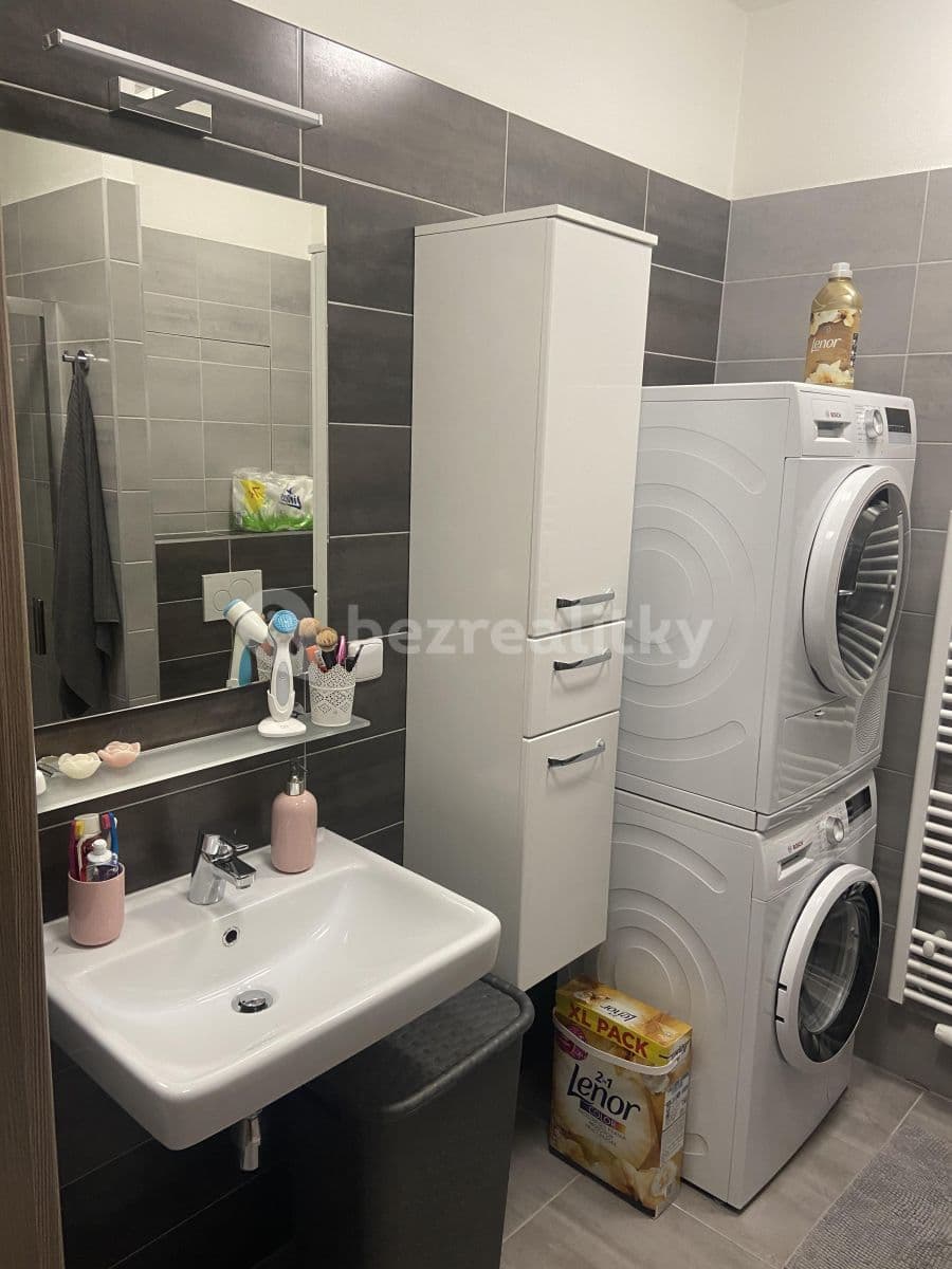 Prenájom bytu 2-izbový 63 m², Přadlácká, Brno, Jihomoravský kraj Prenájom bytu 2-izbový 63 m², Přadlácká, Brno, Jihomoravský kraj