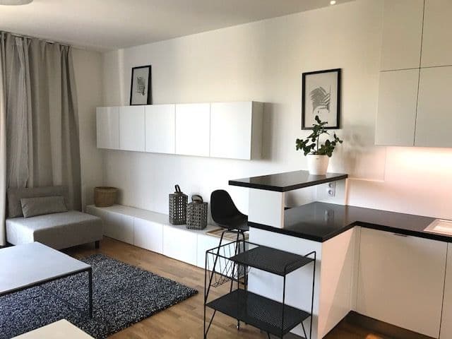 Prenájom bytu 2-izbový 58 m², Sanderova, Praha, Praha Prenájom bytu 2-izbový 58 m², Sanderova, Praha, Praha