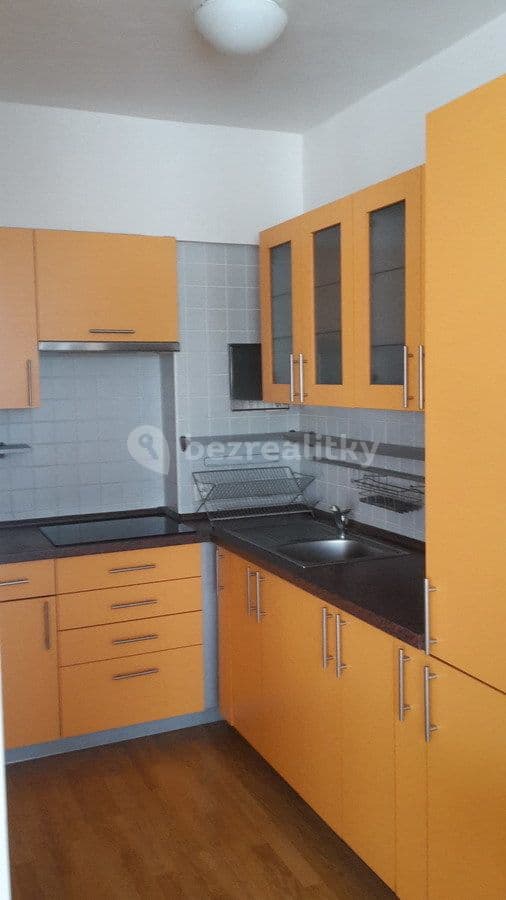 Prenájom bytu 1-izbový 49 m², Osadní, Praha, Praha Prenájom bytu 1-izbový 49 m², Osadní, Praha, Praha