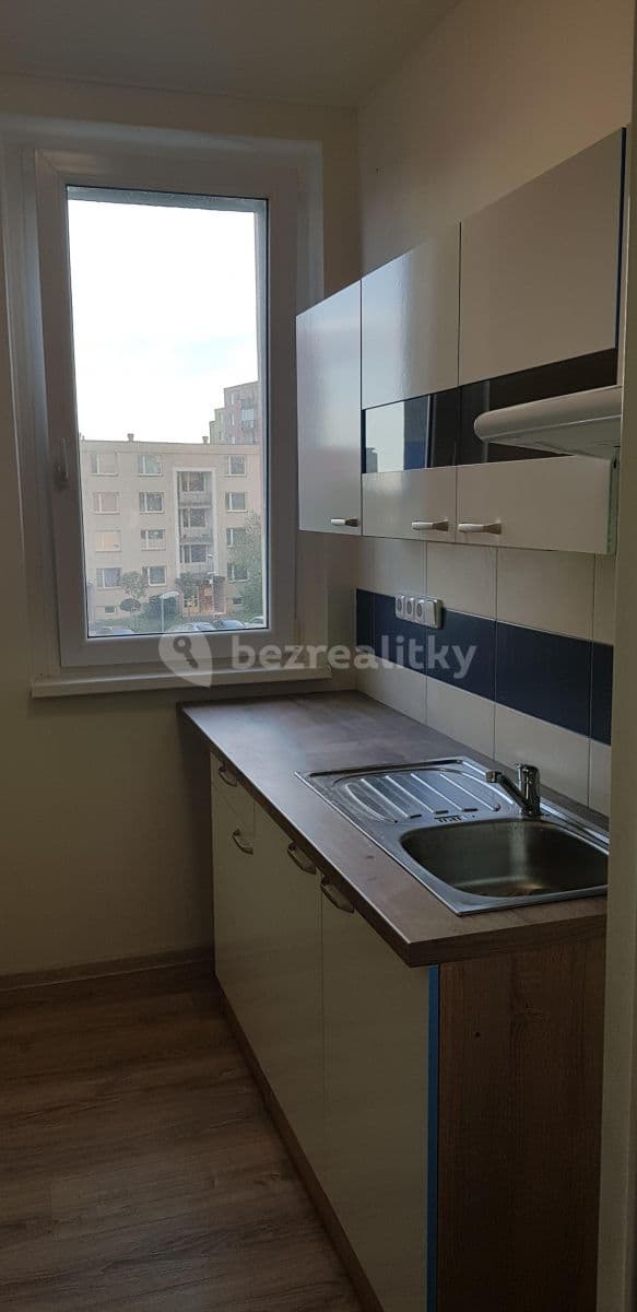 Prenájom bytu 2-izbový 47 m², Nešporova, Olomouc, Olomoucký kraj Prenájom bytu 2-izbový 47 m², Nešporova, Olomouc, Olomoucký kraj