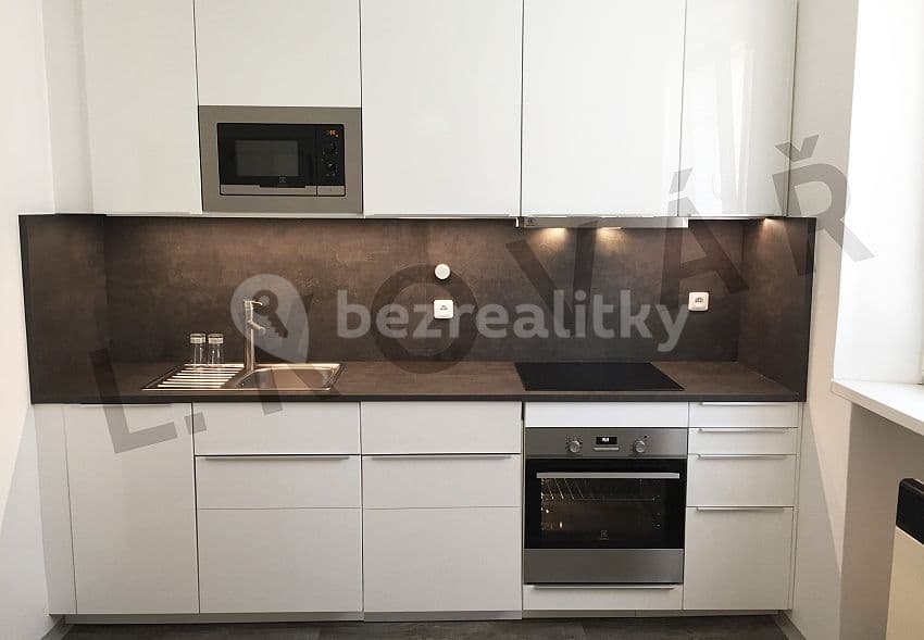 Prenájom bytu 2-izbový 43 m², Stupkova, Praha, Praha Prenájom bytu 2-izbový 43 m², Stupkova, Praha, Praha