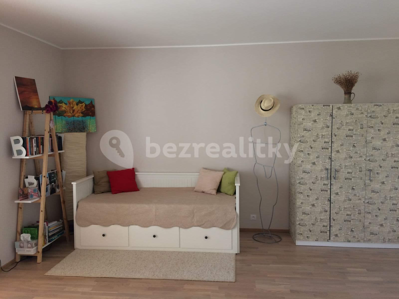 Prenájom bytu 1-izbový 34 m², Plzeňská, Praha, Praha Prenájom bytu 1-izbový 34 m², Plzeňská, Praha, Praha