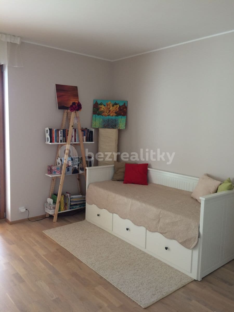 Prenájom bytu 1-izbový 34 m², Plzeňská, Praha, Praha Prenájom bytu 1-izbový 34 m², Plzeňská, Praha, Praha