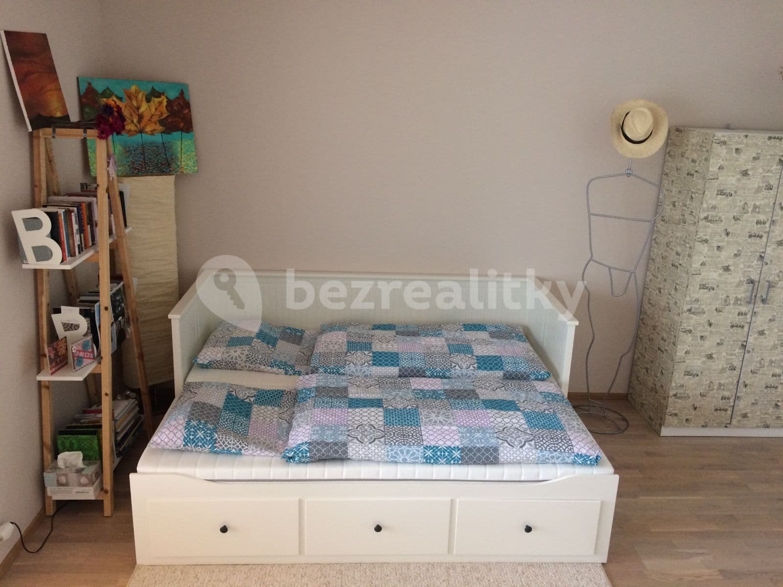 Prenájom bytu 1-izbový 34 m², Plzeňská, Praha, Praha Prenájom bytu 1-izbový 34 m², Plzeňská, Praha, Praha