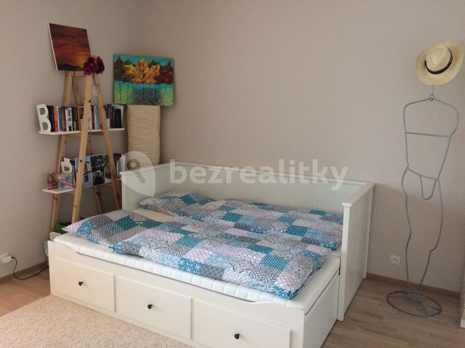 Prenájom bytu 1-izbový 34 m², Plzeňská, Praha, Praha Prenájom bytu 1-izbový 34 m², Plzeňská, Praha, Praha