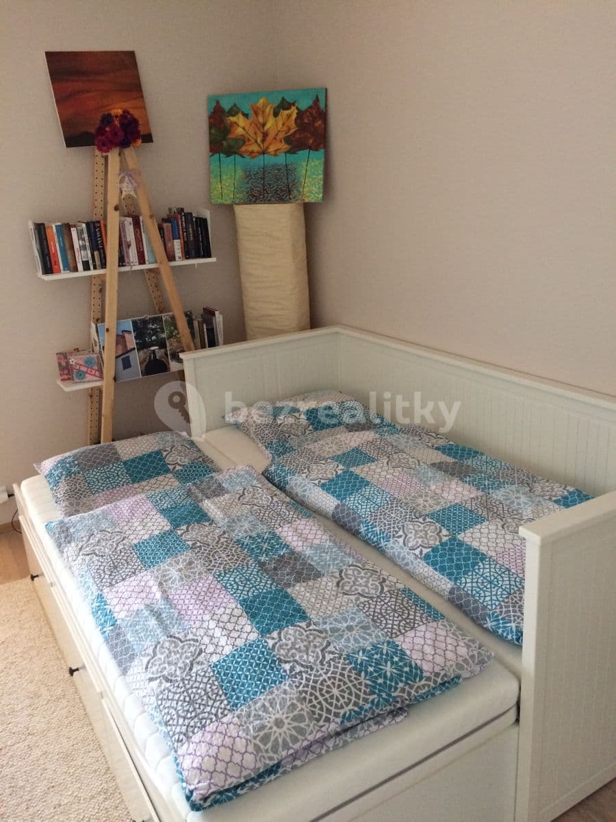 Prenájom bytu 1-izbový 34 m², Plzeňská, Praha, Praha Prenájom bytu 1-izbový 34 m², Plzeňská, Praha, Praha