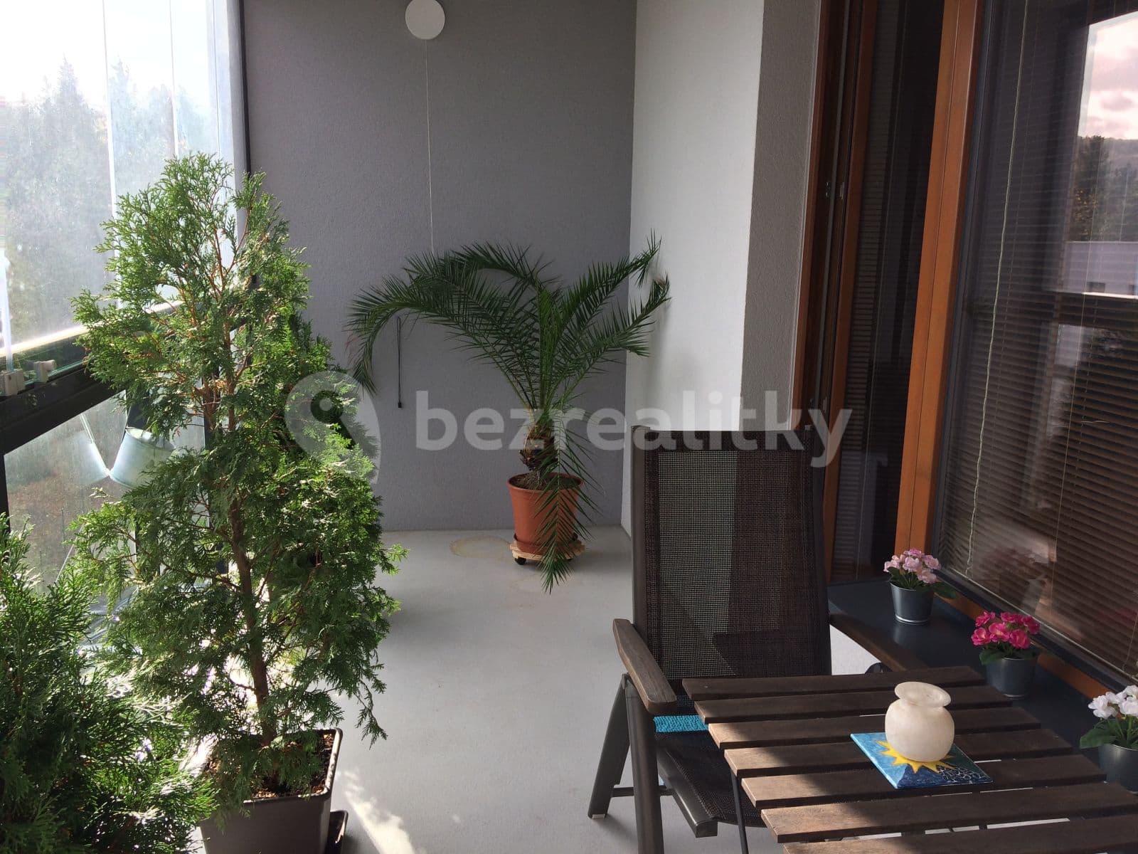 Prenájom bytu 1-izbový 34 m², Plzeňská, Praha, Praha Prenájom bytu 1-izbový 34 m², Plzeňská, Praha, Praha