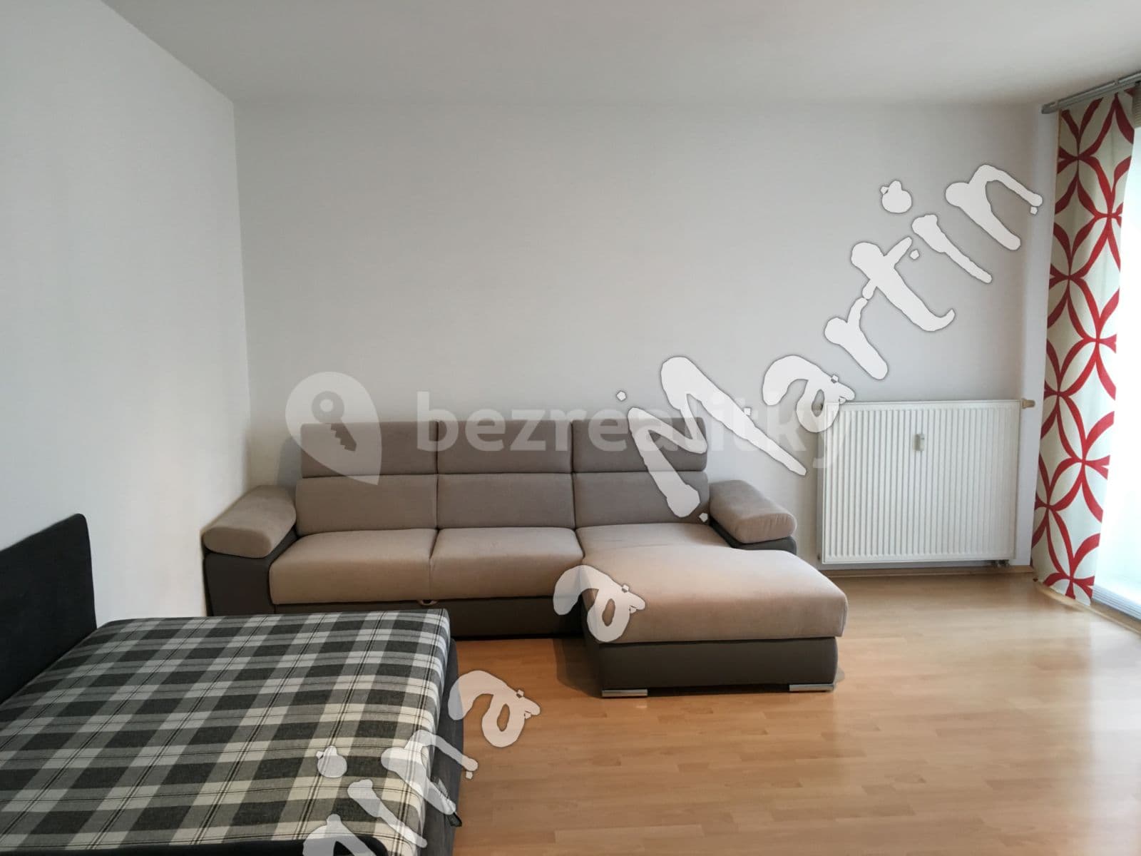 Prenájom bytu 1-izbový 36 m², Mattioliho, Praha, Praha Prenájom bytu 1-izbový 36 m², Mattioliho, Praha, Praha