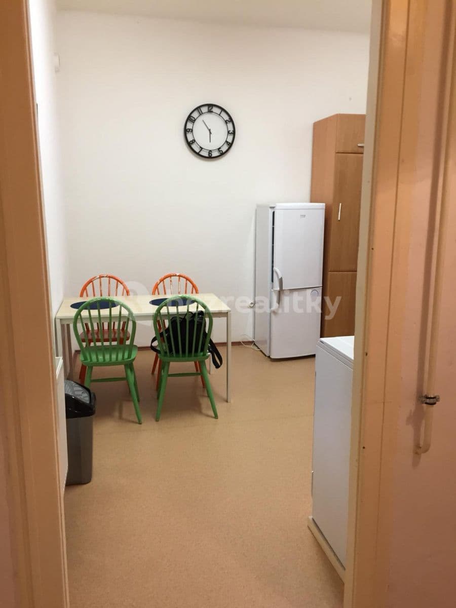 Prenájom bytu 2-izbový 70 m², Zborovská, Brno, Jihomoravský kraj Prenájom bytu 2-izbový 70 m², Zborovská, Brno, Jihomoravský kraj