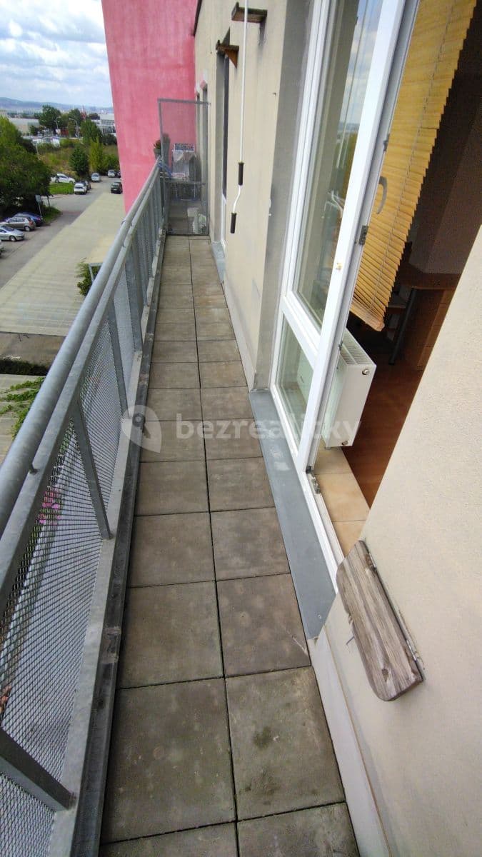 Prenájom bytu 1-izbový 41 m², Blažovická, Brno, Jihomoravský kraj Prenájom bytu 1-izbový 41 m², Blažovická, Brno, Jihomoravský kraj