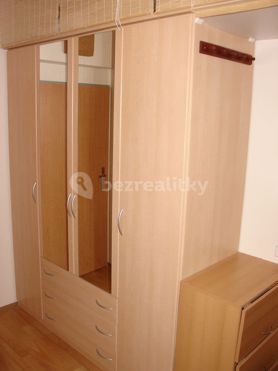 Prenájom bytu 1-izbový 41 m², Blažovická, Brno, Jihomoravský kraj Prenájom bytu 1-izbový 41 m², Blažovická, Brno, Jihomoravský kraj