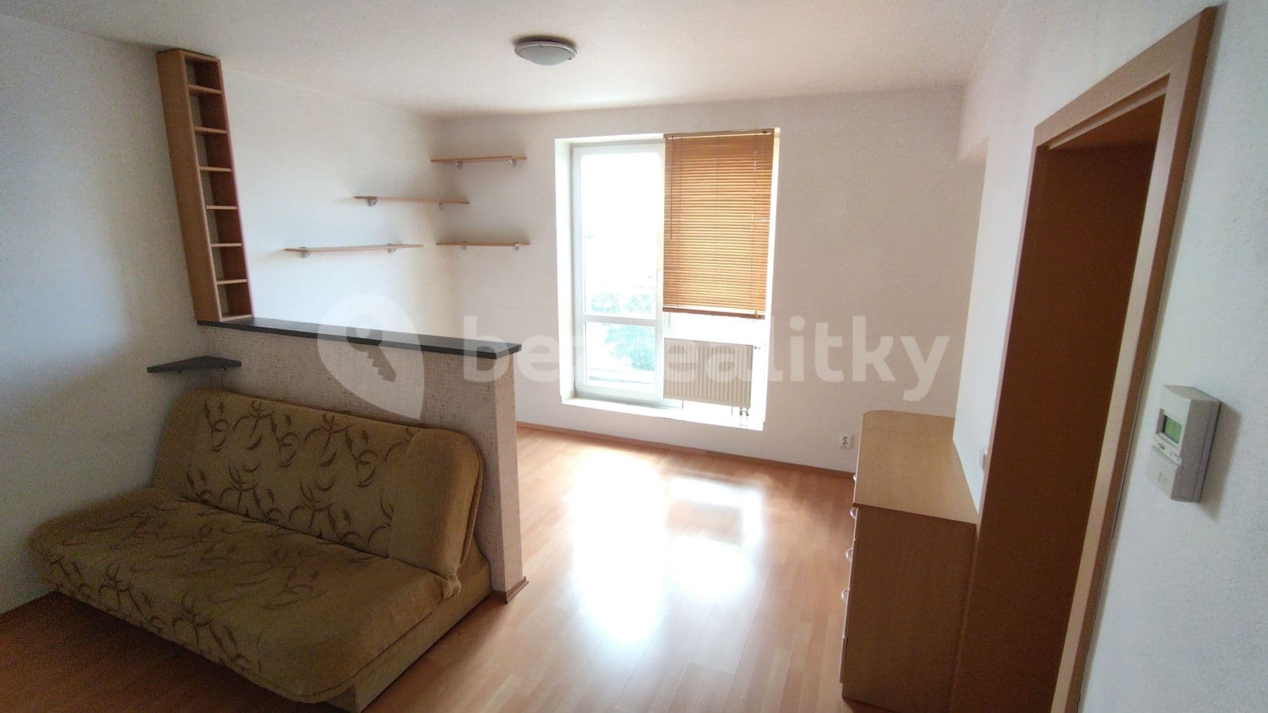 Prenájom bytu 1-izbový 41 m², Blažovická, Brno, Jihomoravský kraj Prenájom bytu 1-izbový 41 m², Blažovická, Brno, Jihomoravský kraj
