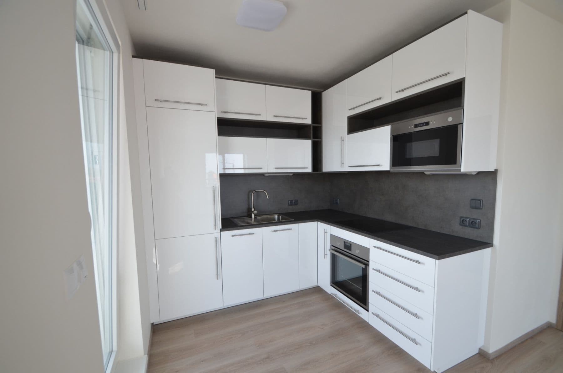 Prenájom bytu 2-izbový 59 m², Štanderova, Praha, Praha Prenájom bytu 2-izbový 59 m², Štanderova, Praha, Praha