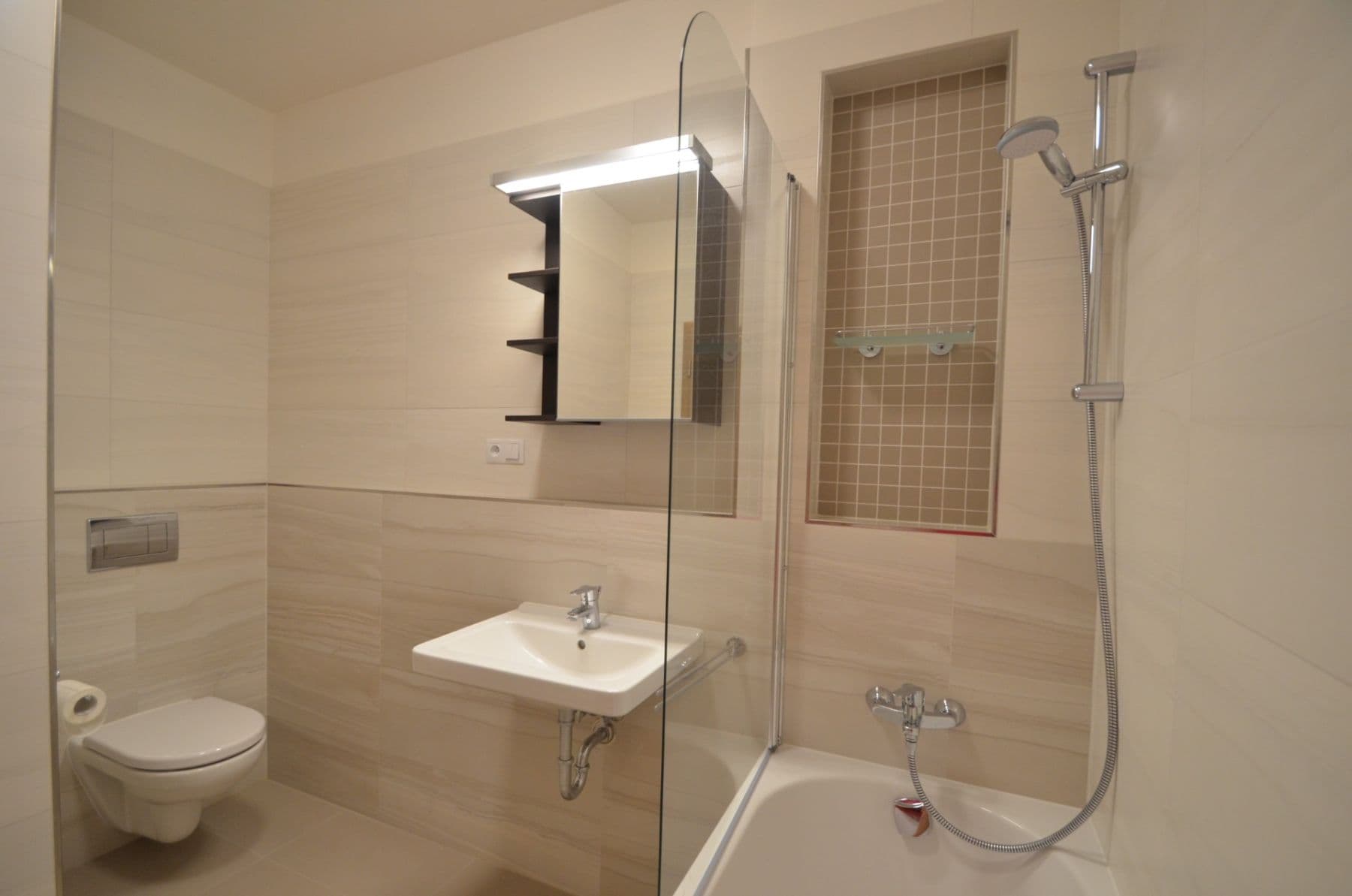 Prenájom bytu 2-izbový 59 m², Štanderova, Praha, Praha Prenájom bytu 2-izbový 59 m², Štanderova, Praha, Praha