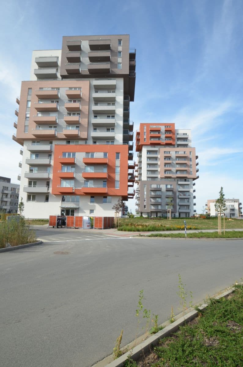 Prenájom bytu 2-izbový 59 m², Štanderova, Praha, Praha Prenájom bytu 2-izbový 59 m², Štanderova, Praha, Praha