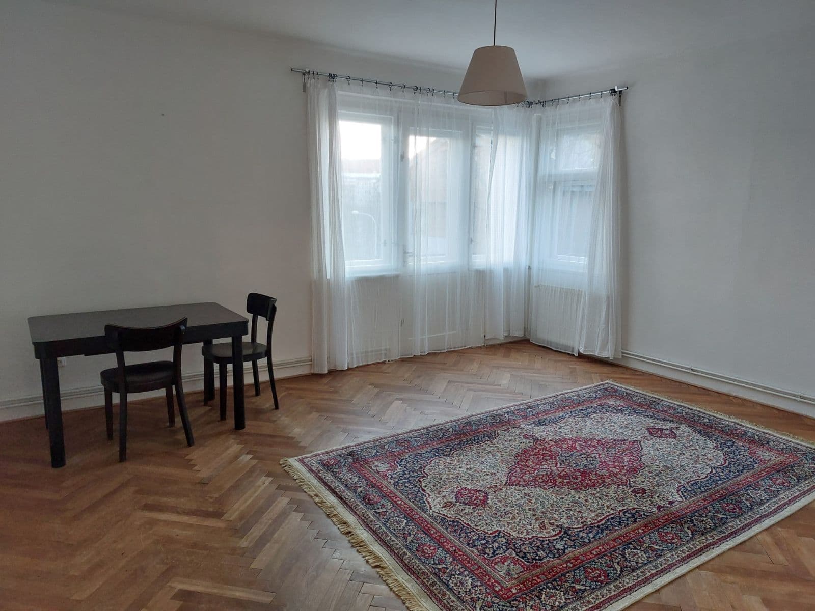 Prenájom bytu 2-izbový 75 m², K Závěrce, Praha, Praha Prenájom bytu 2-izbový 75 m², K Závěrce, Praha, Praha