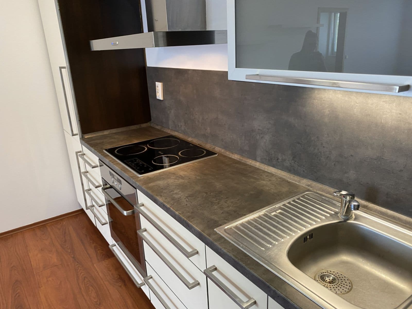 Prenájom bytu 2-izbový 67 m², Na Tabulovém vrchu, Olomouc, Olomoucký kraj Prenájom bytu 2-izbový 67 m², Na Tabulovém vrchu, Olomouc, Olomoucký kraj