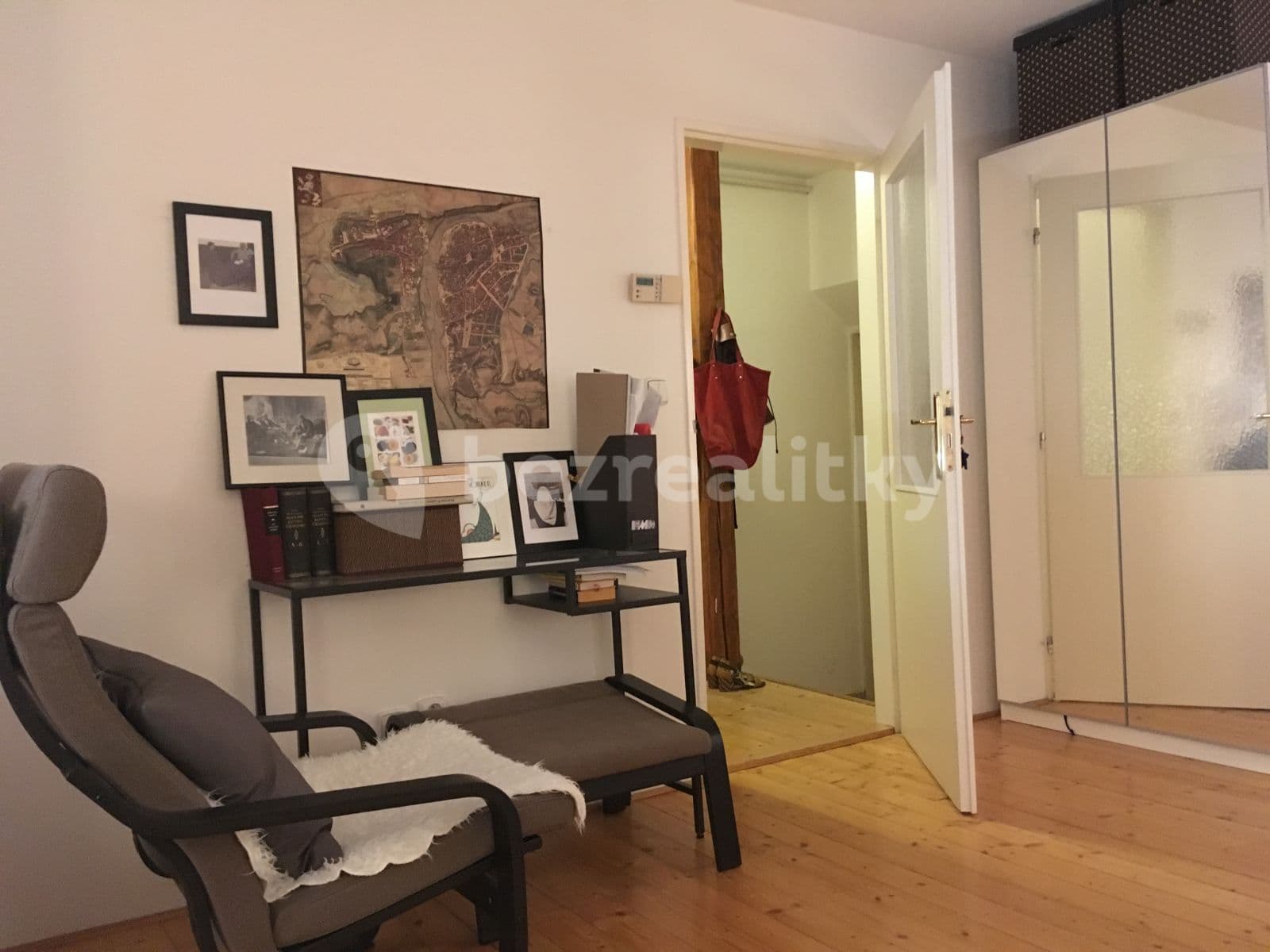 Prenájom bytu Garsoniéra 35 m², U Havlíčkových sadů, Praha, Praha Prenájom bytu Garsoniéra 35 m², U Havlíčkových sadů, Praha, Praha