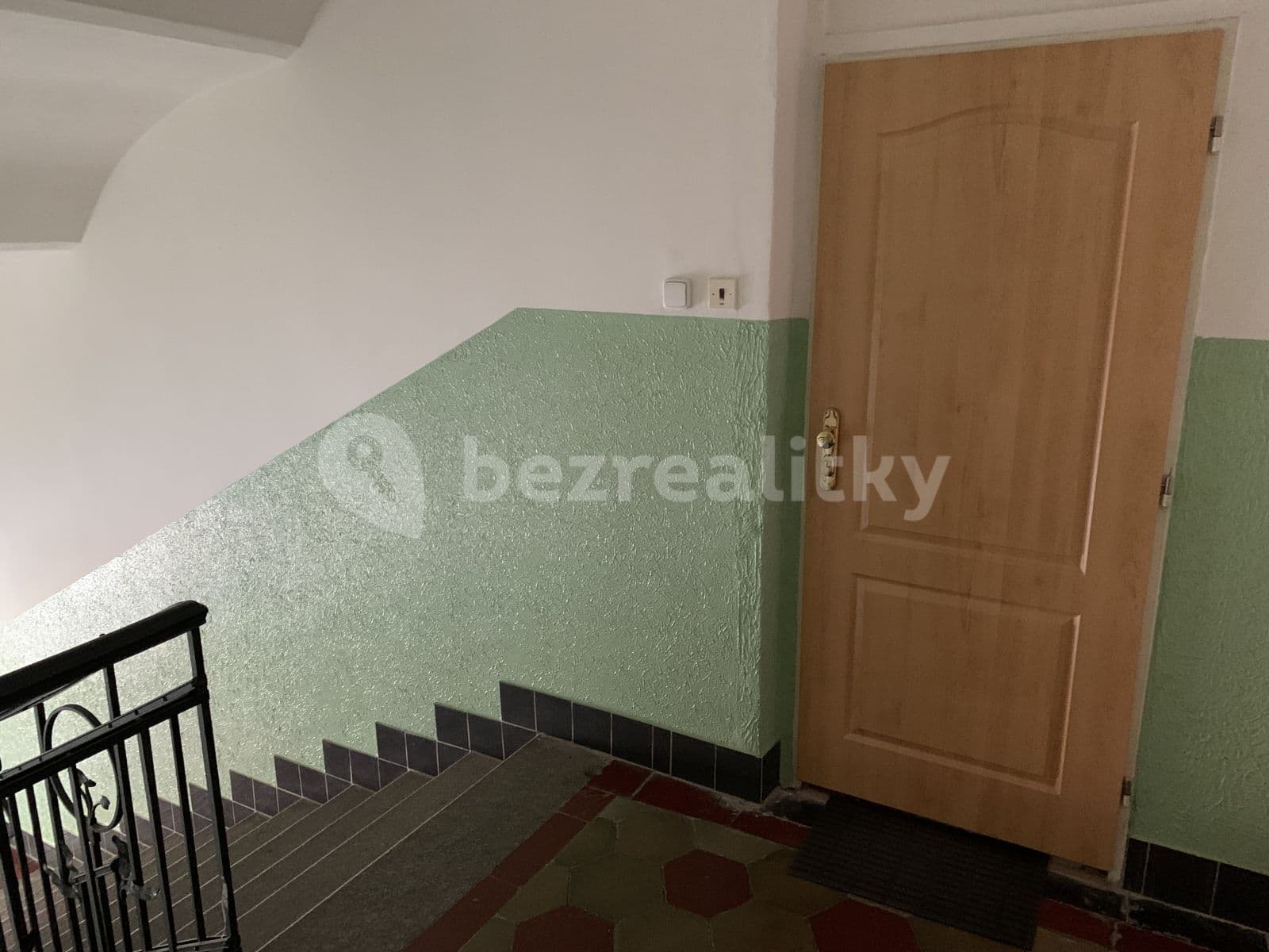Prenájom bytu Garsoniéra 35 m², U Havlíčkových sadů, Praha, Praha Prenájom bytu Garsoniéra 35 m², U Havlíčkových sadů, Praha, Praha