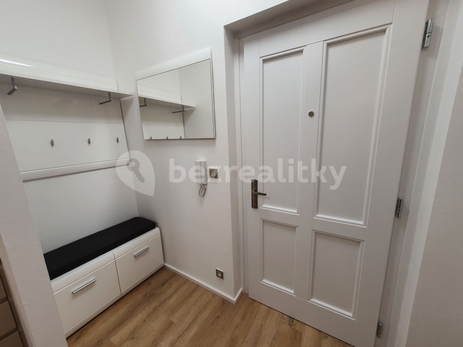 Prenájom bytu 2-izbový 62 m², Na Louži, Praha, Praha Prenájom bytu 2-izbový 62 m², Na Louži, Praha, Praha