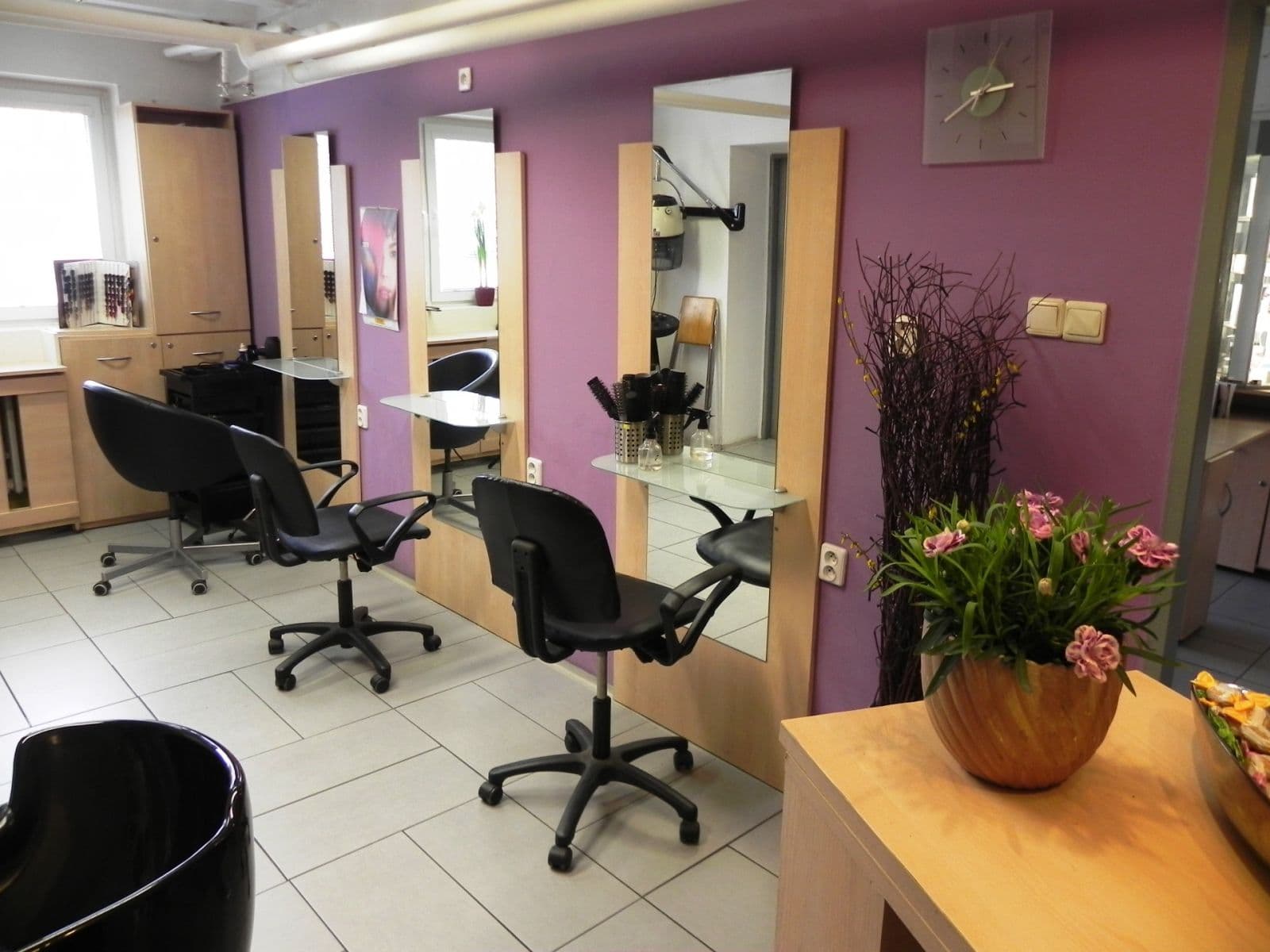 Prenájom nebytového priestoru 20 m², Dětská, Praha, Praha Prenájom nebytového priestoru 20 m², Dětská, Praha, Praha