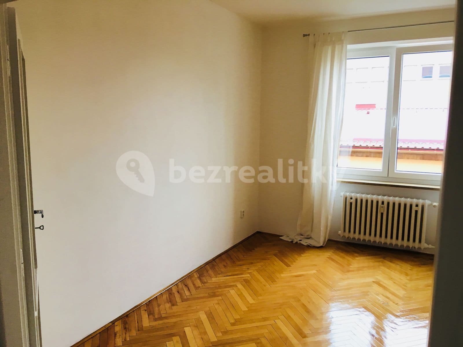 Prenájom bytu 2-izbový 66 m², Osvoboditelů, Zlín, Zlínský kraj Prenájom bytu 2-izbový 66 m², Osvoboditelů, Zlín, Zlínský kraj