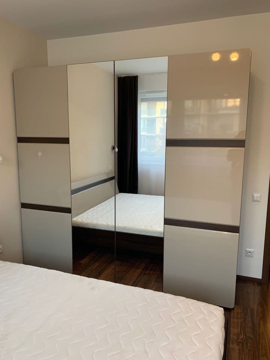 Prenájom bytu 3-izbový 86 m², Olgy Havlové, Praha, Praha Prenájom bytu 3-izbový 86 m², Olgy Havlové, Praha, Praha