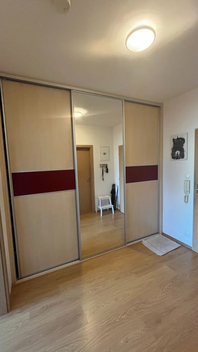 Prenájom bytu 2-izbový 53 m², Kytlická, Praha, Praha Prenájom bytu 2-izbový 53 m², Kytlická, Praha, Praha