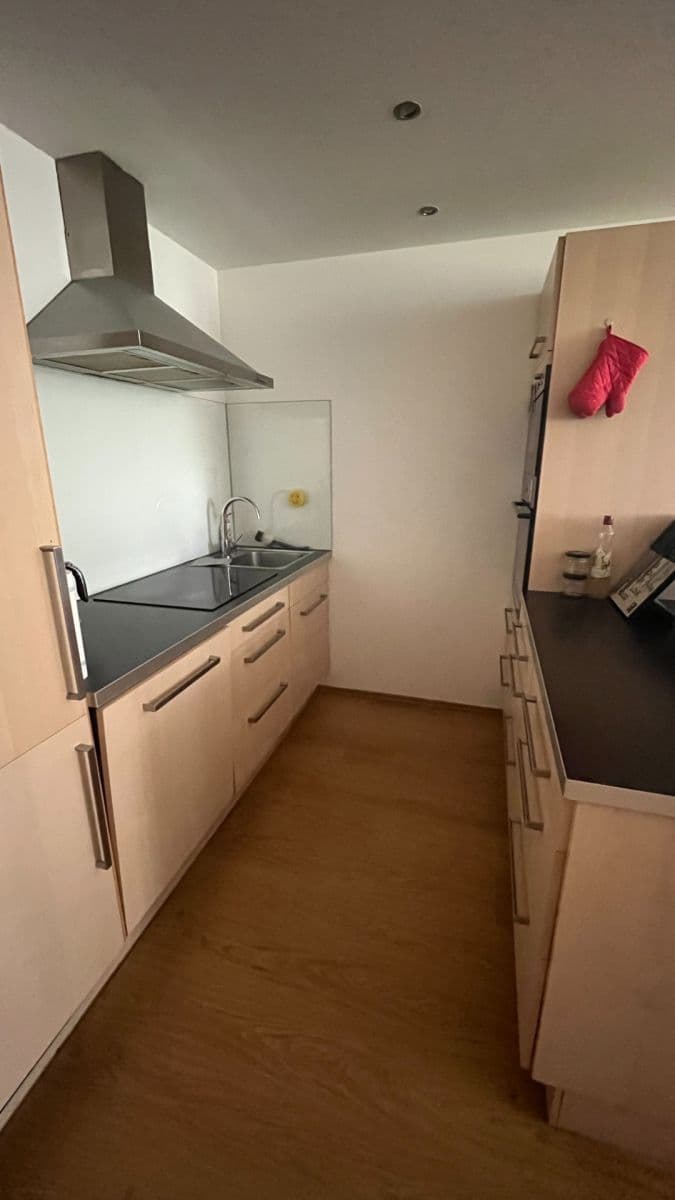 Prenájom bytu 2-izbový 53 m², Kytlická, Praha, Praha Prenájom bytu 2-izbový 53 m², Kytlická, Praha, Praha