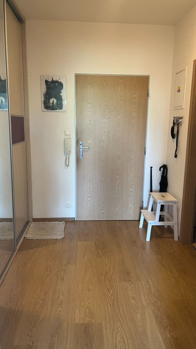 Prenájom bytu 2-izbový 53 m², Kytlická, Praha, Praha Prenájom bytu 2-izbový 53 m², Kytlická, Praha, Praha