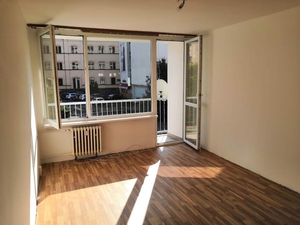 Prenájom bytu 2-izbový 61 m², Řetězová, Děčín, Ústecký kraj Prenájom bytu 2-izbový 61 m², Řetězová, Děčín, Ústecký kraj