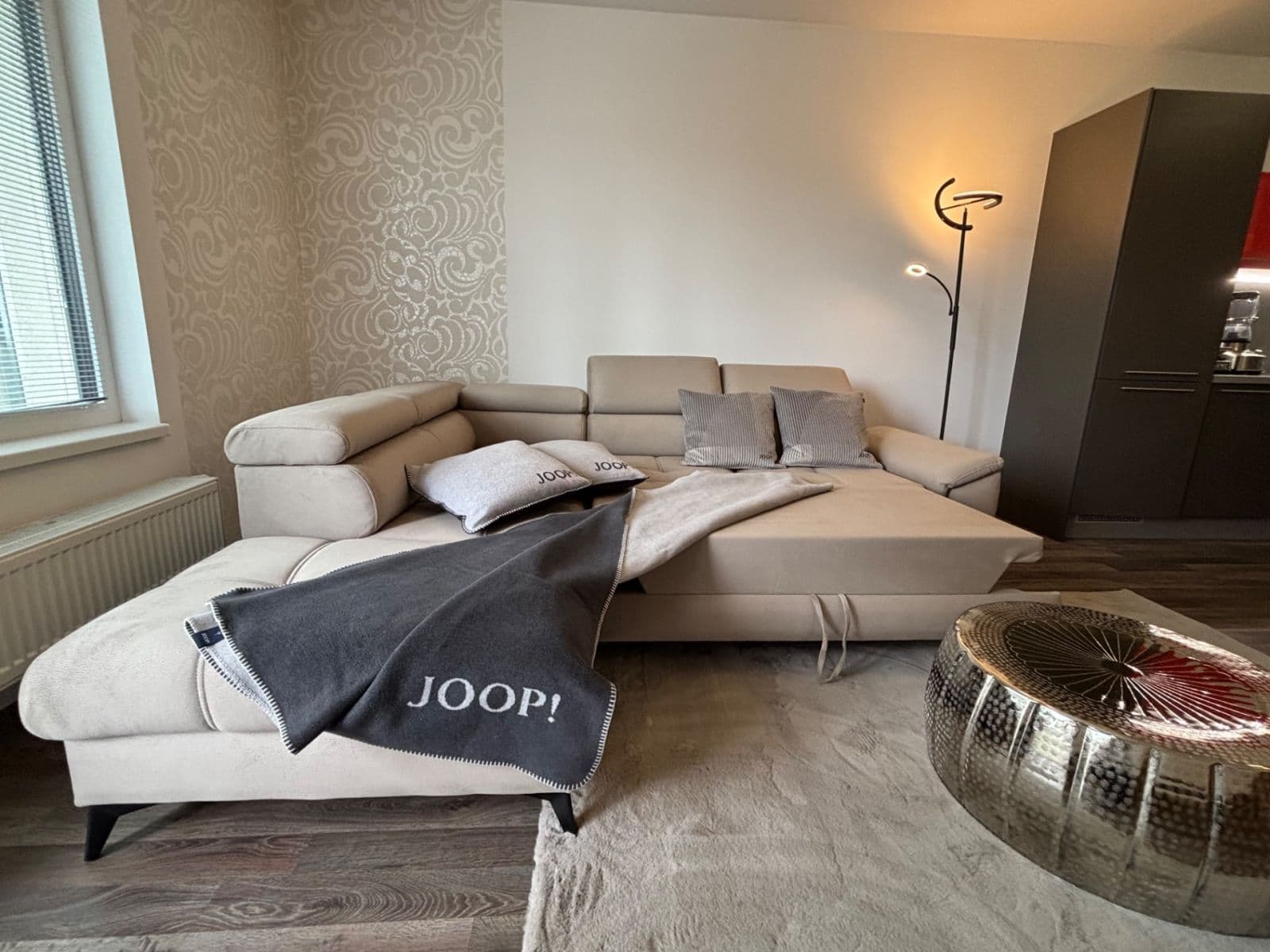 Prenájom bytu 2-izbový 70 m², Zvěřinova, Praha, Praha Prenájom bytu 2-izbový 70 m², Zvěřinova, Praha, Praha