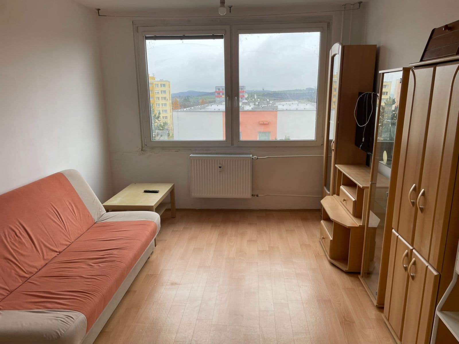 Prenájom bytu 2-izbový 43 m², Palackého náměstí, Hořovice, Středočeský kraj Prenájom bytu 2-izbový 43 m², Palackého náměstí, Hořovice, Středočeský kraj