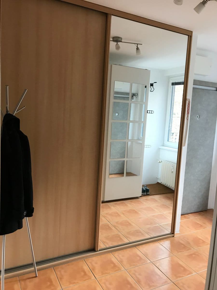 Prenájom bytu 2-izbový 75 m², Pod Pramenem, Praha, Praha Prenájom bytu 2-izbový 75 m², Pod Pramenem, Praha, Praha