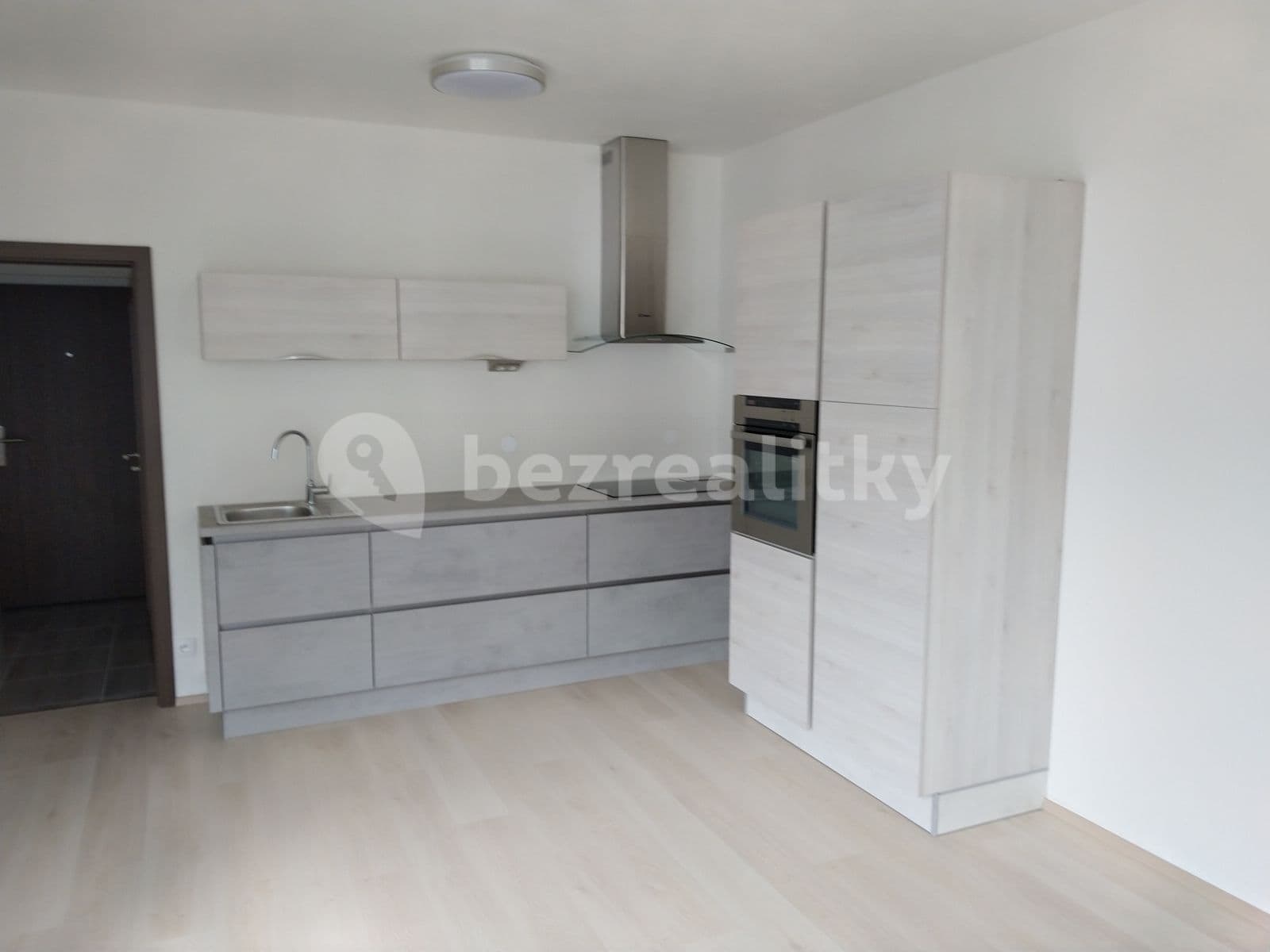 Prenájom bytu 2-izbový 44 m², Vídeňská, Brno, Jihomoravský kraj Prenájom bytu 2-izbový 44 m², Vídeňská, Brno, Jihomoravský kraj