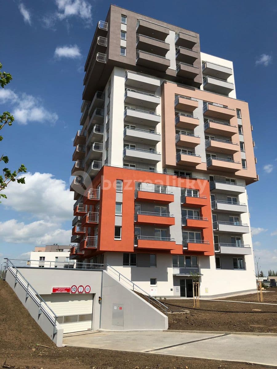 Prenájom bytu 2-izbový 58 m², Hlučkova, Praha, Praha Prenájom bytu 2-izbový 58 m², Hlučkova, Praha, Praha