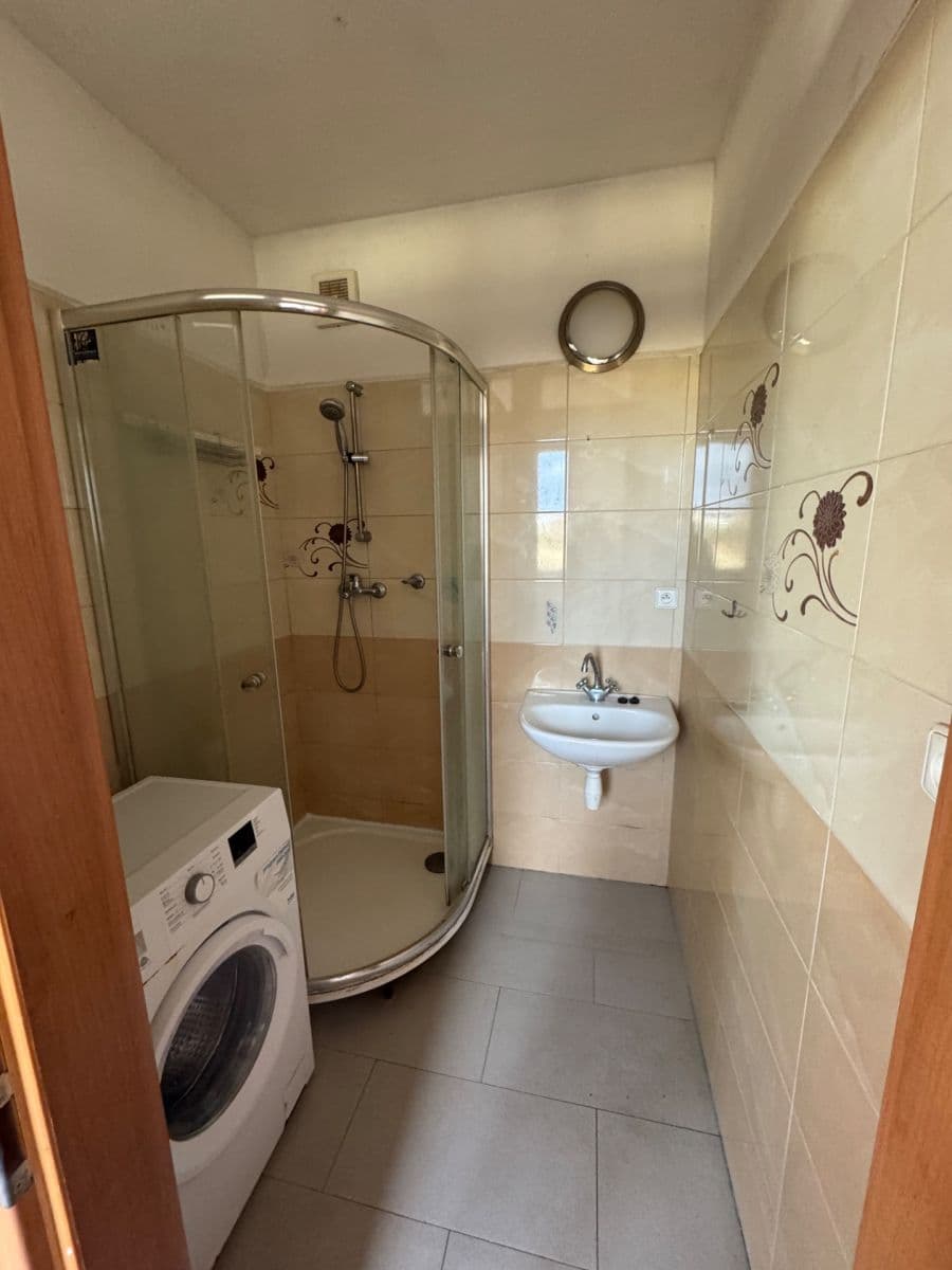 Prenájom bytu 2-izbový 65 m², Plzeňská, České Budějovice, Jihočeský kraj Prenájom bytu 2-izbový 65 m², Plzeňská, České Budějovice, Jihočeský kraj