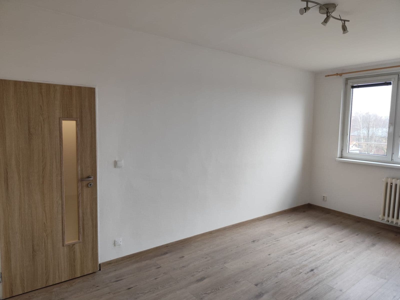 Prenájom bytu 1-izbový 36 m², Výškovická, Ostrava, Moravskoslezský kraj Prenájom bytu 1-izbový 36 m², Výškovická, Ostrava, Moravskoslezský kraj