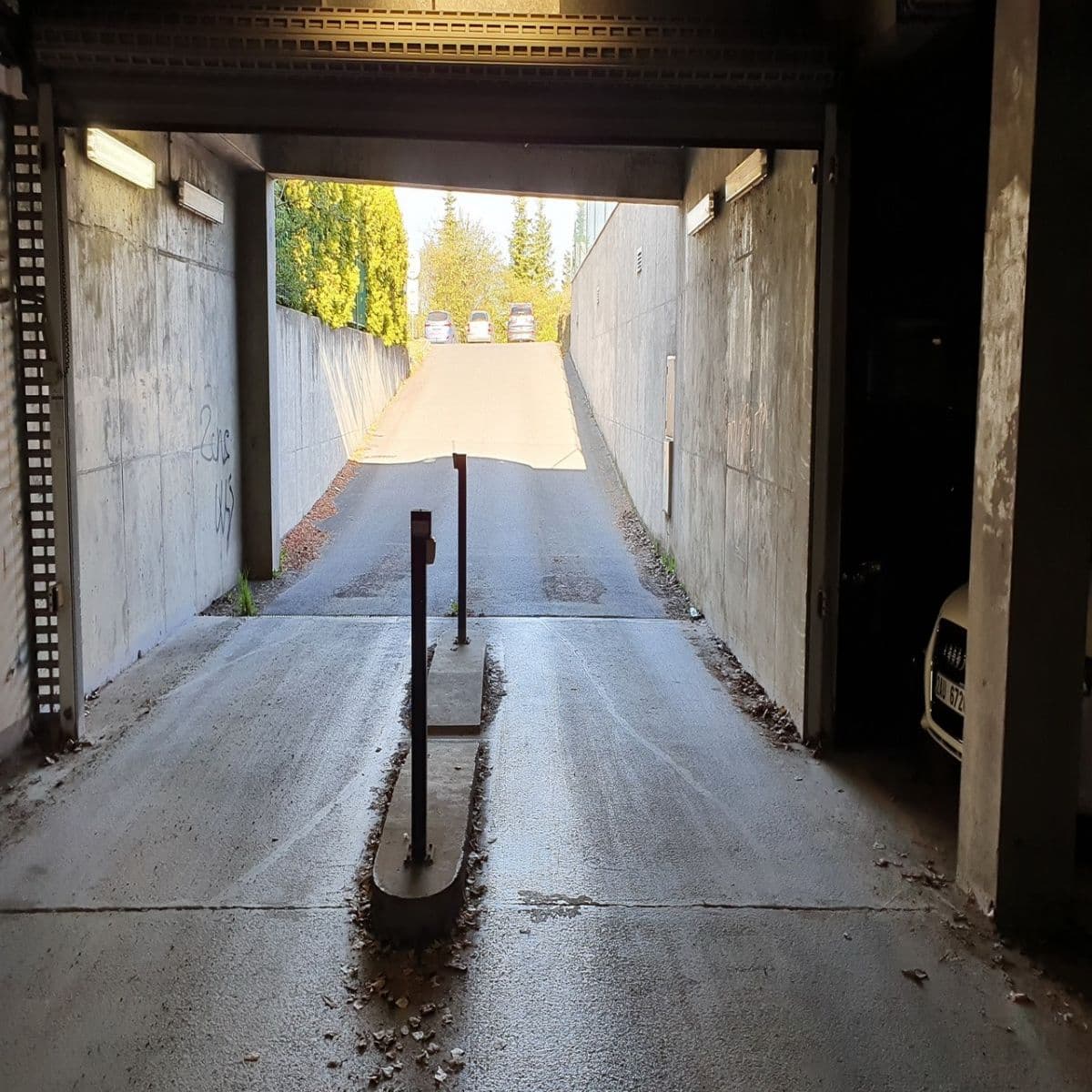 Prenájom garáže 20 m², K Horoměřicům, Praha, Praha Prenájom garáže 20 m², K Horoměřicům, Praha, Praha