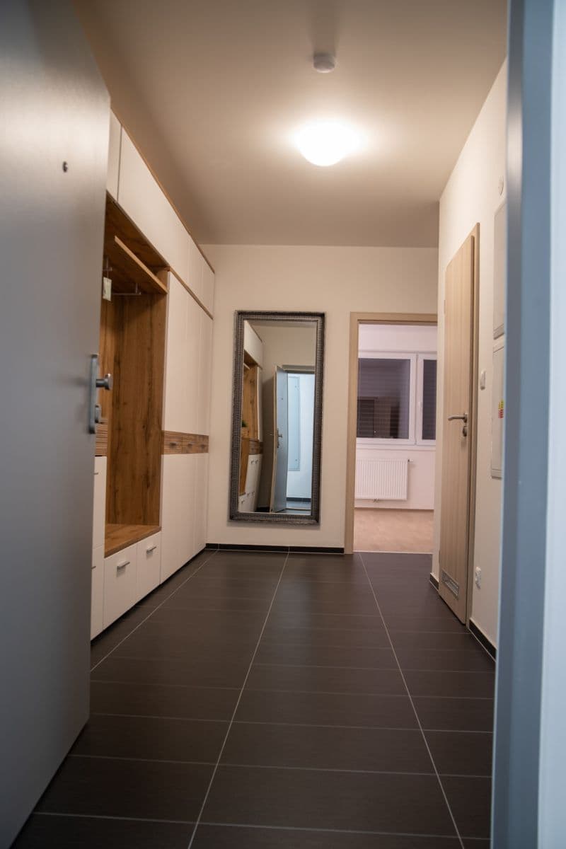 Prenájom bytu 2-izbový 58 m², Pod Stolovou Horou, Praha, Praha Prenájom bytu 2-izbový 58 m², Pod Stolovou Horou, Praha, Praha